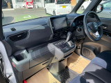 使い勝手の良いインパネデザイン☆スイッチなどの操作性もバッチリですよ♪