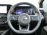 ちょうどいい大きさのハンドルです♪スイスイ運転できますよ♪