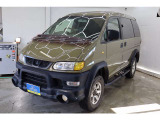 ご予約いただければ室内でのご商談も可能です♪ 天候に左右されずゆっくりとお車を確認することができますので来店前にお申し付けください♪