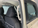 小さなお子様やご年配の方の乗車の際に乗り込みサポートのグリップがついてます。