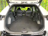 【パワーバックドア】スマートキーや運転席のボタンを押すだけでリアゲートが自動で開閉します!荷物を持っている時や、高い位置にあるバックドアを閉める際に便利な機能です♪