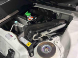 弊社のサービススタッフがしっかり点検整備いたします。納車時には点検記録簿もご確認いただきます
