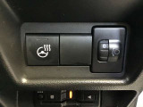 各種スイッチ類はこちらにレイアウトしています。