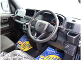 ご来店いただければ軽自動車からスポーツカー、1ボックスやセダンや輸入車などパソコンひとつで850台すべての在庫をご覧いただくことができます!
