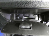 ナビ連動タイプのETC車載機です。ナビゲーションと連動してくれますのでカード未挿入を知らせてくれるなど便利な機能が追加されています。