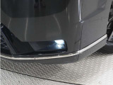 ◆フォグライト◆ 霧などの悪天候時、自車の位置を示すとともに前方や路肩が見えずらい時、近い位置をワイドに照らしてくれます