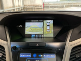 【マルチビューカメラ】周囲の状況を多彩なビューでナビ画面に表示します。駐車場や見通しの悪い交差点での安心感を高めます♪