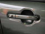2年間無料・納車クリーニング・除菌・ウィルス99.9%除去など特典がたくさん。自社の指定整備工場完備!
