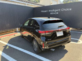 障害物を感知するセンサー付きです。狭い場所や暗いところで運転者が見落としてもブザーで知らせてくれます。