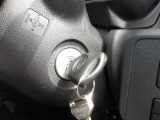 車が気になられましたらお電話かメールでお問い合わせください。他のお客様と商談が重なる場合が増えて来てますので事前にご確認ください。