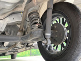 お車を安心してお乗りいただく為には、足回りの定期点検が欠かせません。サービスサポート(有償保証)では無料点検もご提供しており、安心のカーライフをお過ごしいただけるサポート体制が整っています。