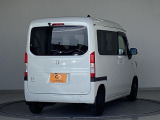 バックカメラが付いているのでバックでの車庫入れも安心です。