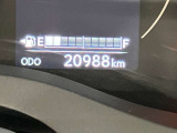 納車前に法定点検を行います。部品の点検・交換を実施し、エンジンオイル・エンジンオイルフィルター・ワイパーゴムは交換しています。