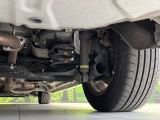 お車を安心してお乗りいただく為には、足回りの定期点検が欠かせません。サービスサポート(有償保証)では無料点検もご提供しており、安心のカーライフをお過ごしいただけるサポート体制が整っています。