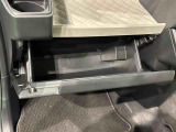 すぐに取り出せ、しまえる多彩な収納が付いてます