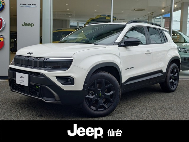 アベンジャー 4xe ハイブリッド アップランド 4WD