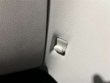 助手席側お買い物フック付き