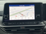 9インチワイドディスプレイナビゲーションシステム、Apple CarPlayワイヤレス接続に対応、HDMI/USB接続、Bluetooth機器にも対応。