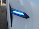 専用シグネチャーLED