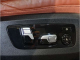 当社BMW認定中古車は全車保証付きでございます。また保証料金や整備費用はお見積書内の諸費用・税金に追加計上する事はございません。認定中古車保証付きのお支払総額でお見積りご依頼の上、他店とお比べください