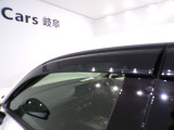 ドアバイザー付きですので、雨の日でも換気ができてとても便利です!