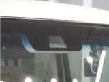 ◆Honda SENSING◆ カメラ等装置で精度の高い検知能力を発揮、安全運転を支援します。