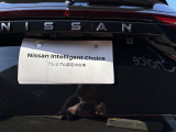 バックカメラも付いていますので車庫入れ時にとても便利ですよ。