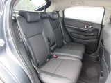 いざという時には4人乗車が可能です。アームレストも付いてます