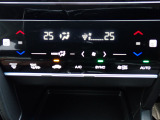 ◆【フルオートエアコン】お好みの温度に設定するだけで、エアコンの風量やモードを自動で切替してくれ車内の温度を最適になるようにコントロールしてくれる優れものです。