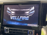【大画面ナビ】人気の大型10インチナビを装備。存在感のある大画面はインパクト大!ナビ利用時のマップ表示は見やすく、テレビやDVDは臨場感がアップ!いつものドライブがグッと楽しくなります♪