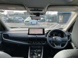 是非、運転席に座ってみて下さい。