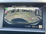 【アラウンドビューモニター】車両周辺をモニターで確認できて、駐車が苦手な人でもスムーズに駐車できます
