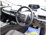 リバーサイドでは、全車試乗可能ですので各お客様、ご納得行くまでご検討中のお車とのフィーリングを確認できます。神奈川・東京・千葉・埼玉・静岡・山梨・愛知・でお車を探すなら リバーサイド 。