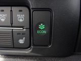 ECONボタンで低燃費モードに☆☆☆ECONスイッチを上手に使ってエコドライブ♪♪環境にもお財布にも優しい装備です☆☆☆