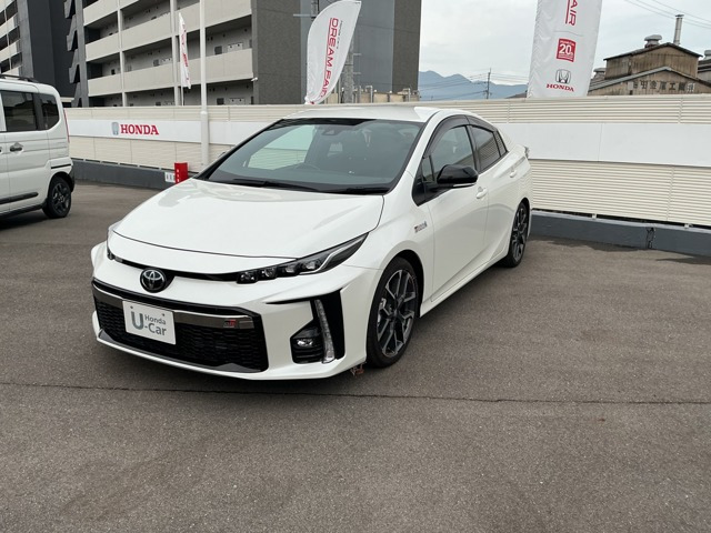トヨタ プリウスPHV 