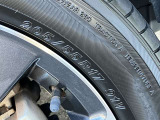 タイヤサイズは205/55R17