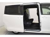 当店は全車『ロングラン保証』付!(1年間、距離無制限 HV車はHV保証付) 別途延長保証もご用意しております♪ ぜひ現車を確認にご来店ください