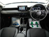 とても握りやすいステアリング!運転手の気持ちがそのまま伝わるかのような反応をしてくれます!小物入れや各ボタンの配置にこだわり、とても使いやすいです !視認性も良好なのでロングドライブもお任せ下さい!