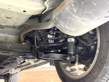 お車を安心してお乗りいただく為には、足回りの定期点検が欠かせません。サービスサポート(有償保証)では無料点検もご提供しており、安心のカーライフをお過ごしいただけるサポート体制が整っています。