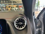 メルセデス・ベンツの定める厳しい基準をクリアしたお車のみをご案内させて頂きます。「認定中古車」は納車前整備がポイントです。販売するに相応しい車両の選定と、納車前整備に力を注いでおります。