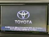 【純正ナビ】人気の純正ナビを装備しております。ナビの使いやすさはもちろん、オーディオ機能も充実!キャンプや旅行はもちろん、通勤や買い物など普段のドライブも楽しくなるはず♪