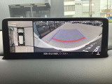 360度ビューモニター 4つのカメラで前後左右、俯瞰映像を表示、ドライバーからは見えない領域の危険認知をサポートするシステム搭載!