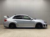 【コーティング】大好評のボディコーティング「グラスコーティング ガードコスメSP」もご納車までに施工可能。ガラス皮膜によりボディをキレイな状態に保ってくれます。