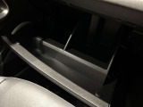 お客さまが車をお乗りになるうえでの、あらゆるサポートをすることが大切だと考えています。お客様とのコミュニケーションを大切に、新車はもちろん良質な中古車をいつでもご提案できるよう準備しております。