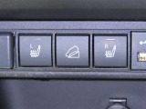 運転席と助手席にシートヒーターを装備しております。