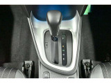 全車ロングラン保証付き!1年間、走行距離無制限で約60項目、5000部品が対象となります。さらに有料で最大3年まで期間を延長することもできます。