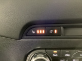 運転席、助手席には3段階で温度調節が可能なシートヒーターを装備しております。ステアリングヒーターはハンドルをじんわりと温めます♪寒い朝でも快適に運転できますよ♪