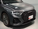 太陽光により近いとされるLEDヘッドライトが装備されております。ハイビーム・ロービーム・ウインカーすべてがLEDで構成されたアウディの技術をぜひご体感下さい。