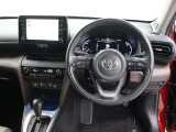 運転席廻りです。