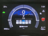 視認性の良いメ-タ-を採用しており、快適なドライブをサポ-トします♪